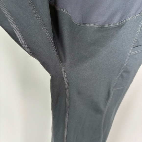Blanqi Gray Athletic Style Leggings Size M - Picture 5 of 7